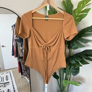✨ Wild Fable Tie Front Ribbed Bodysuit L | Butterscotch Short Sleeve